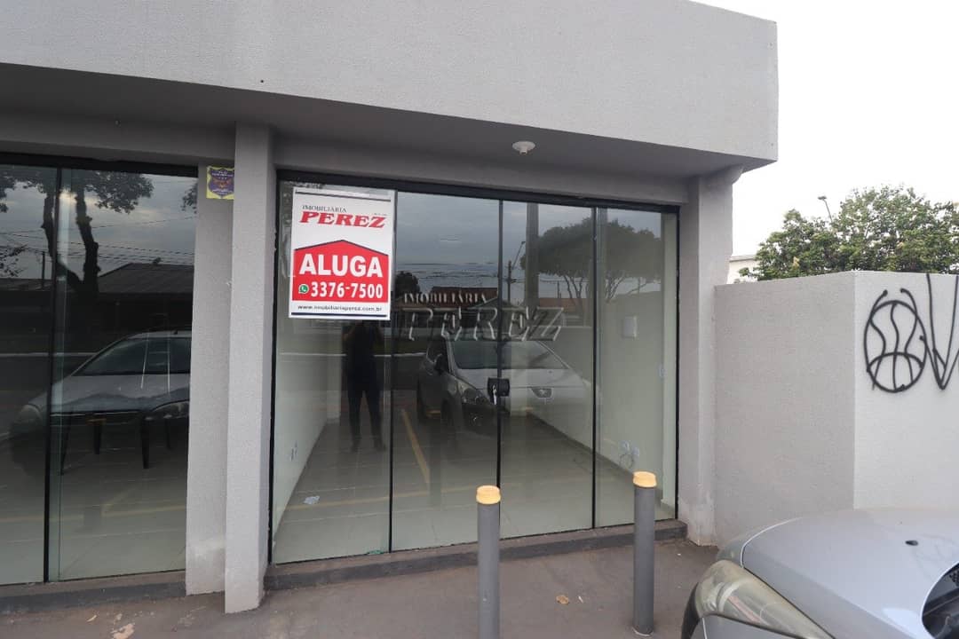 Sala comercial localizado na avenida Presidente Abraham Lincoln região sul de Londrina - Foto 0