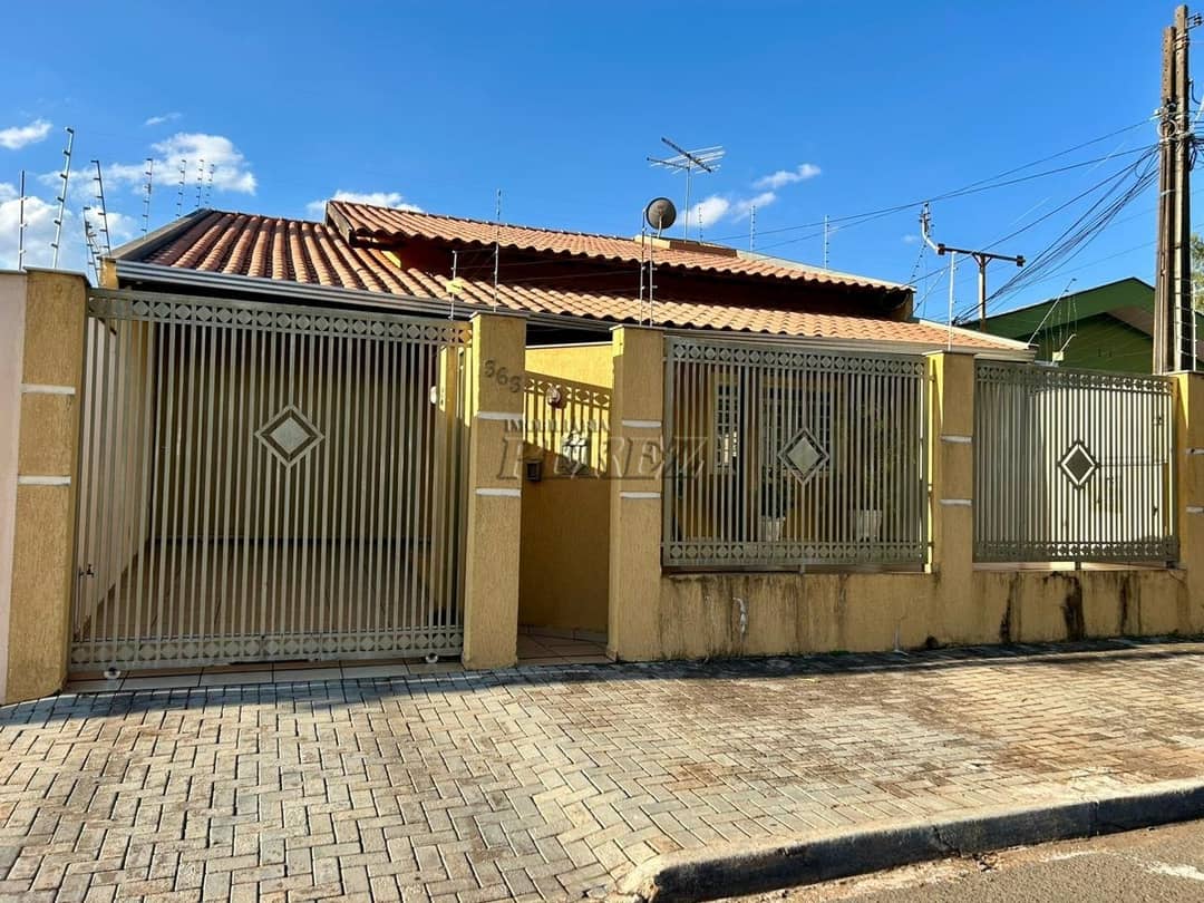 Casa, de 3 quartos, 250 m² à venda no Ideal - Londrina/PR - Foto 1