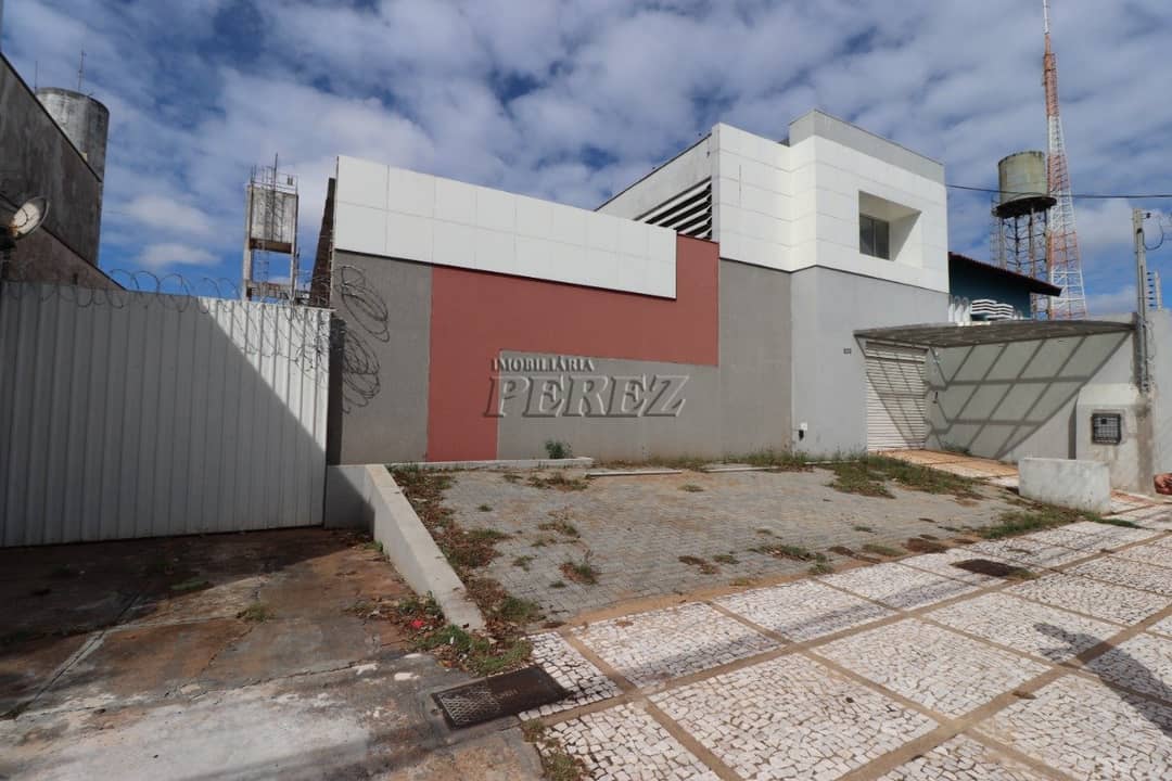 Imóveis Comerciais, 820 m² para alugar no Jardim Shangri-La A - Londrina/PR - Foto 0