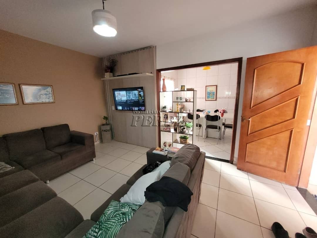 Casa, de 3 quartos, 135 m² à venda no Maria Lúcia - Londrina/PR - Foto 2