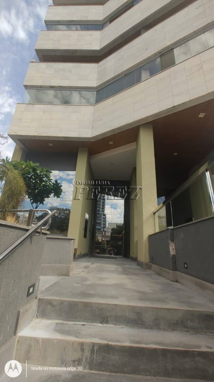 Apartamento no Edifício Residencial Rio De Janeiro, de 3 quartos, 141.42 m² à venda no Centro - Londrina/PR - Foto 1