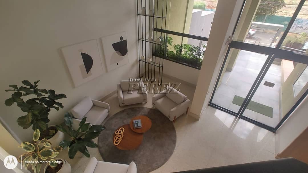 Apartamento no Edifício Residencial Rio De Janeiro, de 3 quartos, 141.42 m² à venda no Centro - Londrina/PR - Foto 4