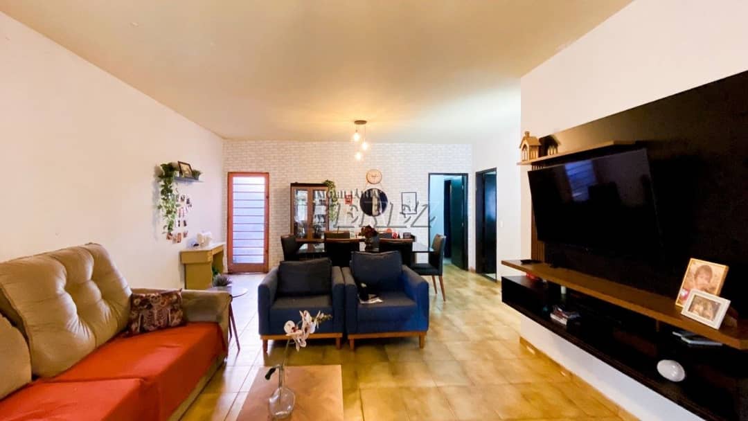 Casa, de 3 quartos, 186 m² à venda no Guanabara - Londrina/PR - Foto 4