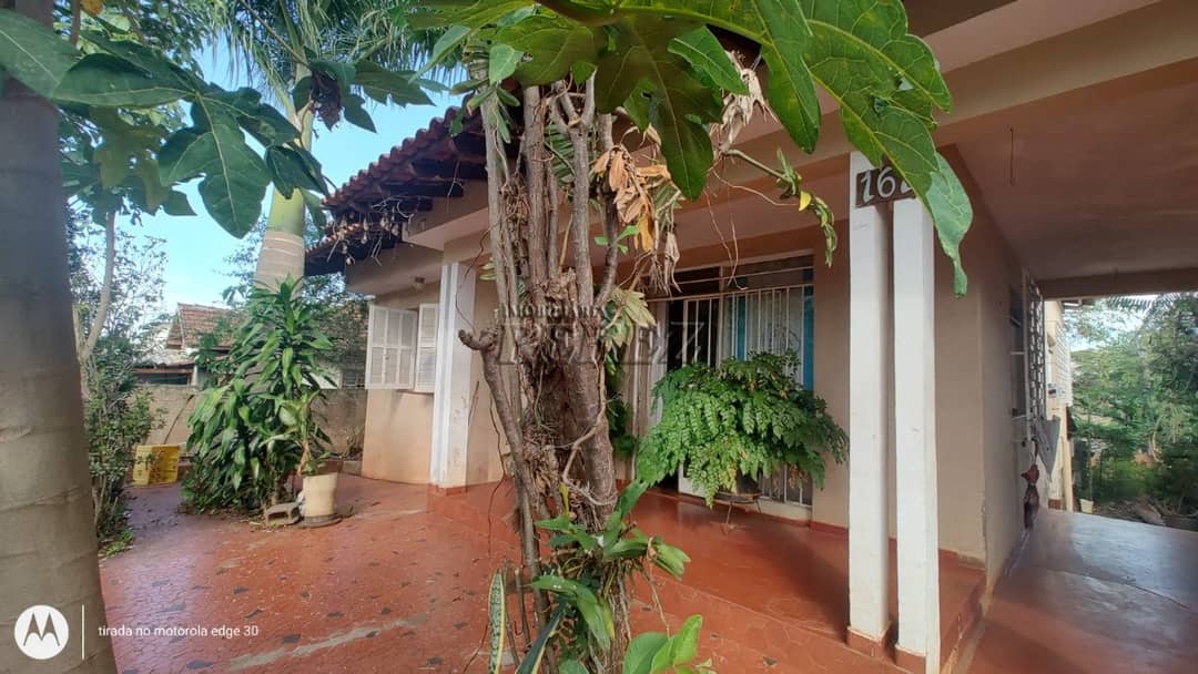 Casa, de 5 quartos, 240 m² à venda no Jardim Higienópolis - Londrina/PR - Foto 1