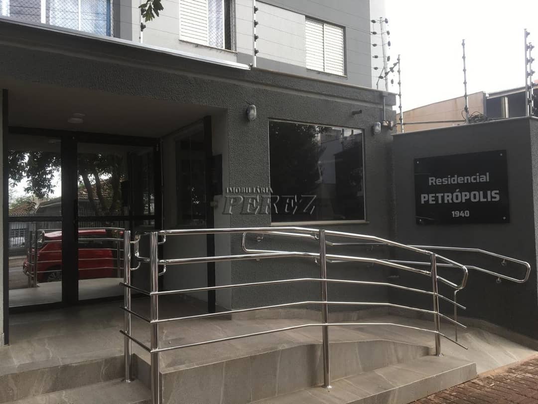 Apartamento no Residencial Petrópolis, de 3 quartos, 108.1 m² à venda no Vila Larsen - Londrina/PR - Foto 1