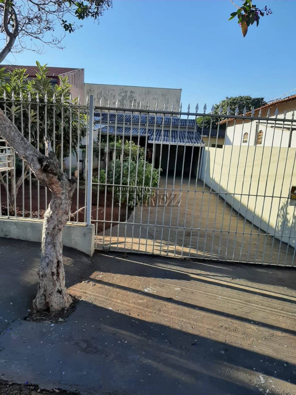 Casa a venda na rua Napoles, Jardim Piza - Foto 0