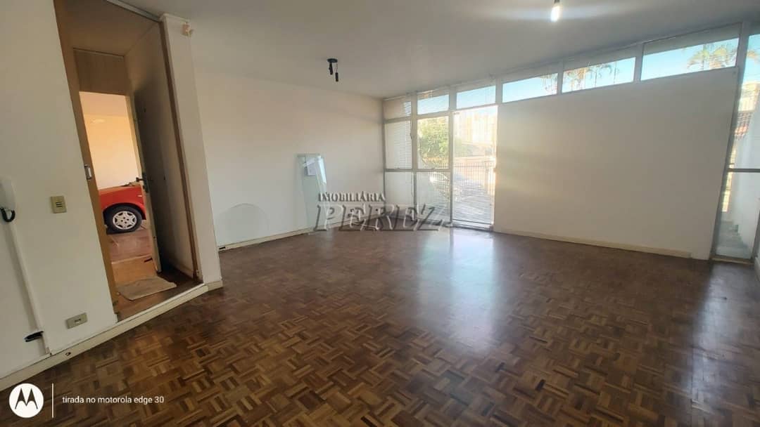 Sobrado, de 4 quartos, 247.71 m² para alugar no Quebec - Londrina/PR - Foto 3