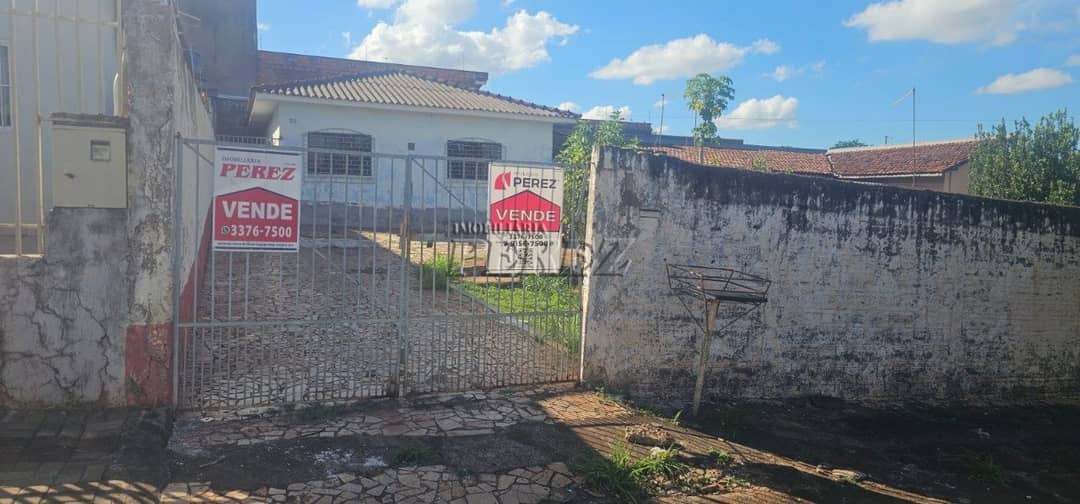 Casa para venda na rua Tiyome Kawabata, Jardim Itapoã - Foto 0