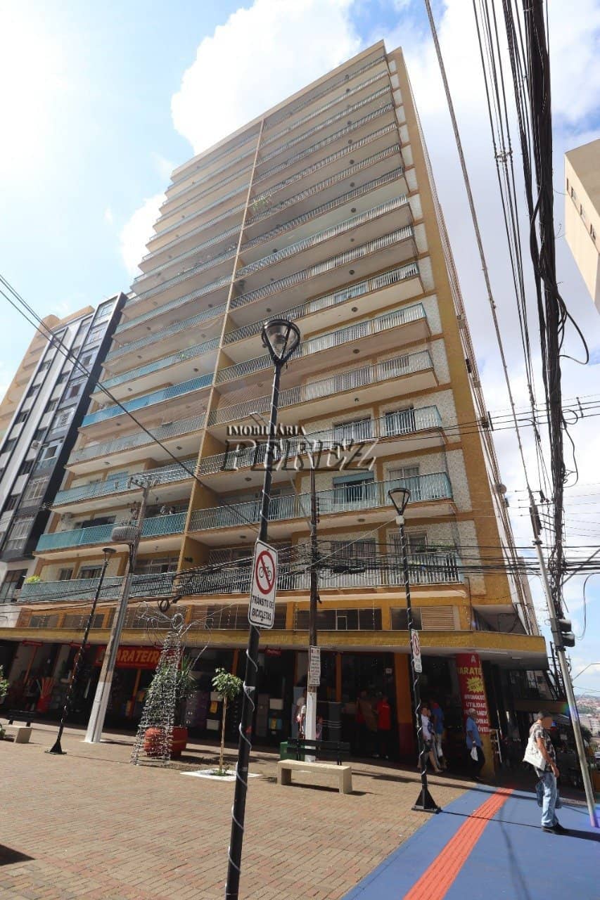 Apartamento no Edifício Monalisa, de 3 quartos, 177.3 m² à venda no Centro - Londrina/PR - Foto 1