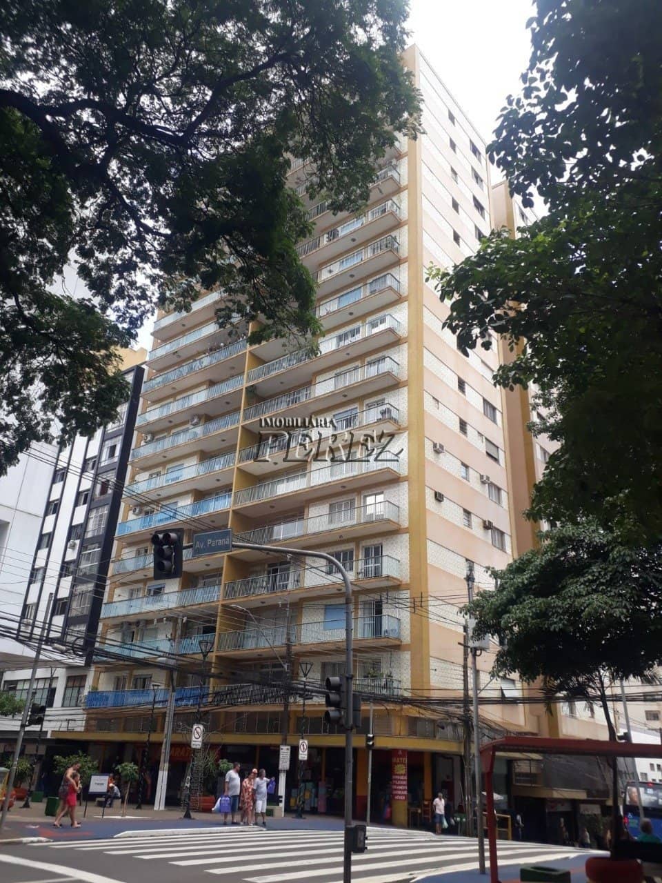 Apartamento no Edifício Monalisa, de 3 quartos, 177.3 m² à venda no Centro - Londrina/PR - Foto 0