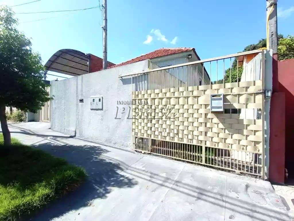 Casa, de 2 quartos, 75 m² para alugar no Vila Matarazzo - Londrina/PR - Foto 0