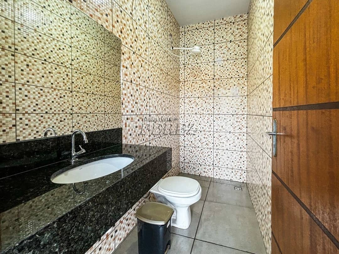 Imóveis Comerciais, 243 m² para alugar no Santiago - Londrina/PR - Foto 3
