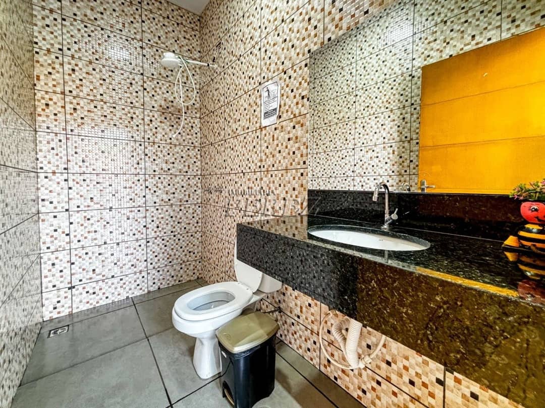 Imóveis Comerciais, 243 m² para alugar no Santiago - Londrina/PR - Foto 4