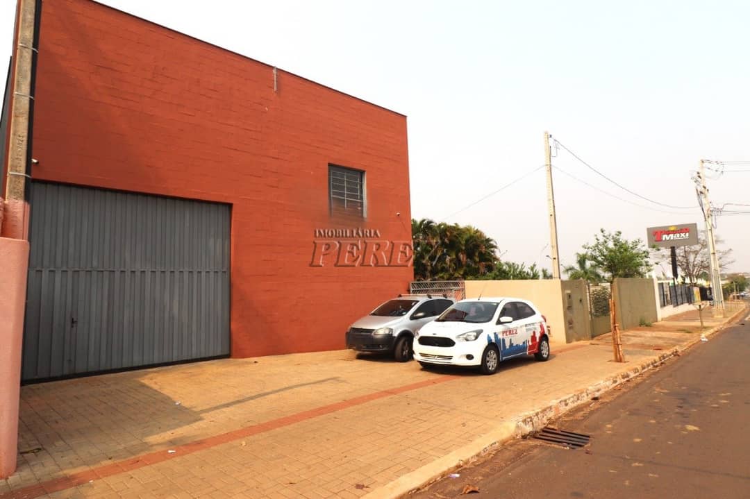 Galpão, 330 m² para alugar no Zanoni - Ibiporã/PR - Foto 1