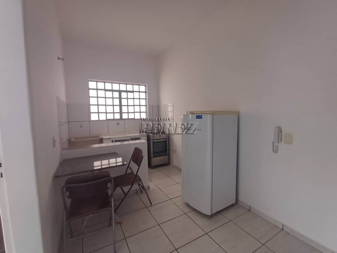 Apartamento, de 1 quarto para alugar no Vila Balarotti - Londrina/PR - Foto 3