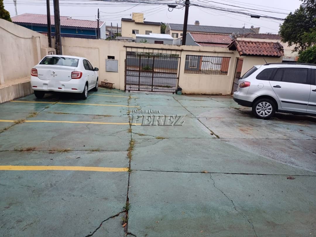 Apartamento no Prédio Residencial Glória, de 10 quartos à venda no Chácaras Pietraróia - Londrina/PR - Foto 2