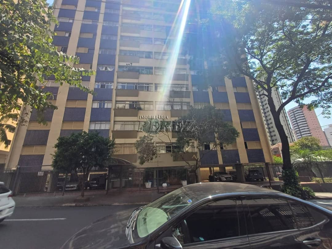 Apartamento no Condomínio Edifício Marchezini, de 3 quartos, 109 m² à venda no Centro - Londrina/PR - Foto 0