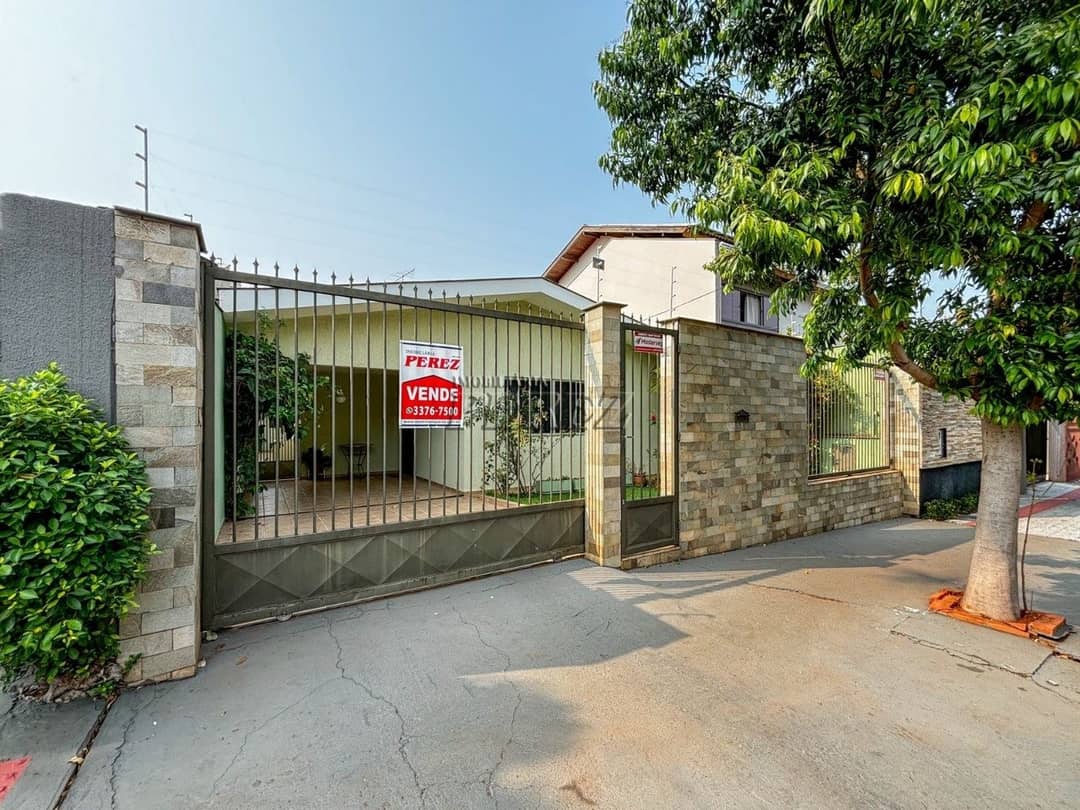Casa, de 3 quartos, 172 m² à venda no Vila Fujita - Londrina/PR - Foto 0