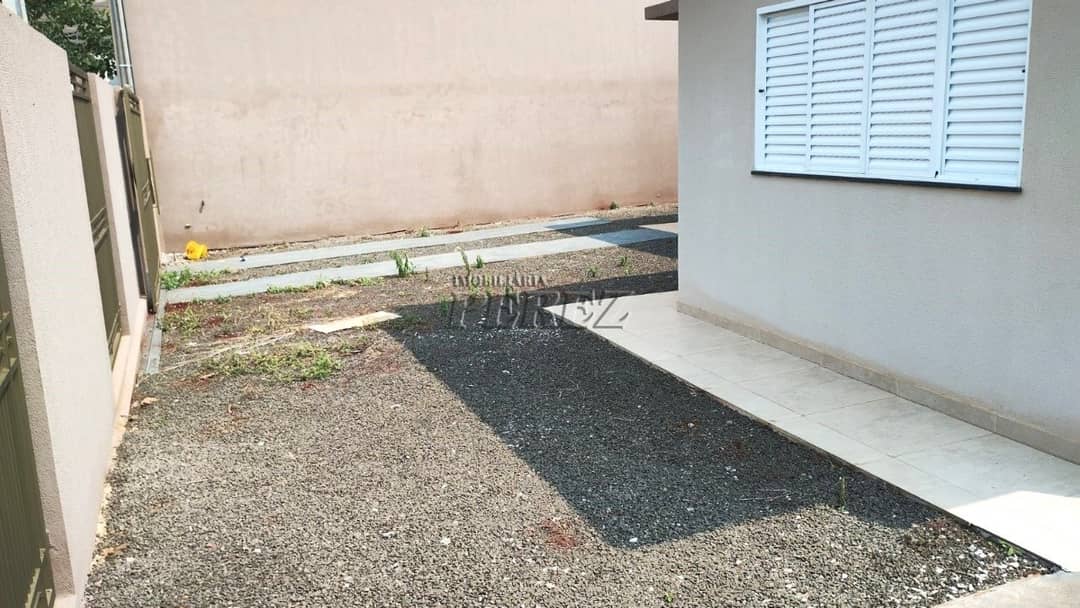 Casa, de 2 quartos, 68 m² à venda no Residencial Guandalini Ermano - Ibiporã/PR - Foto 2