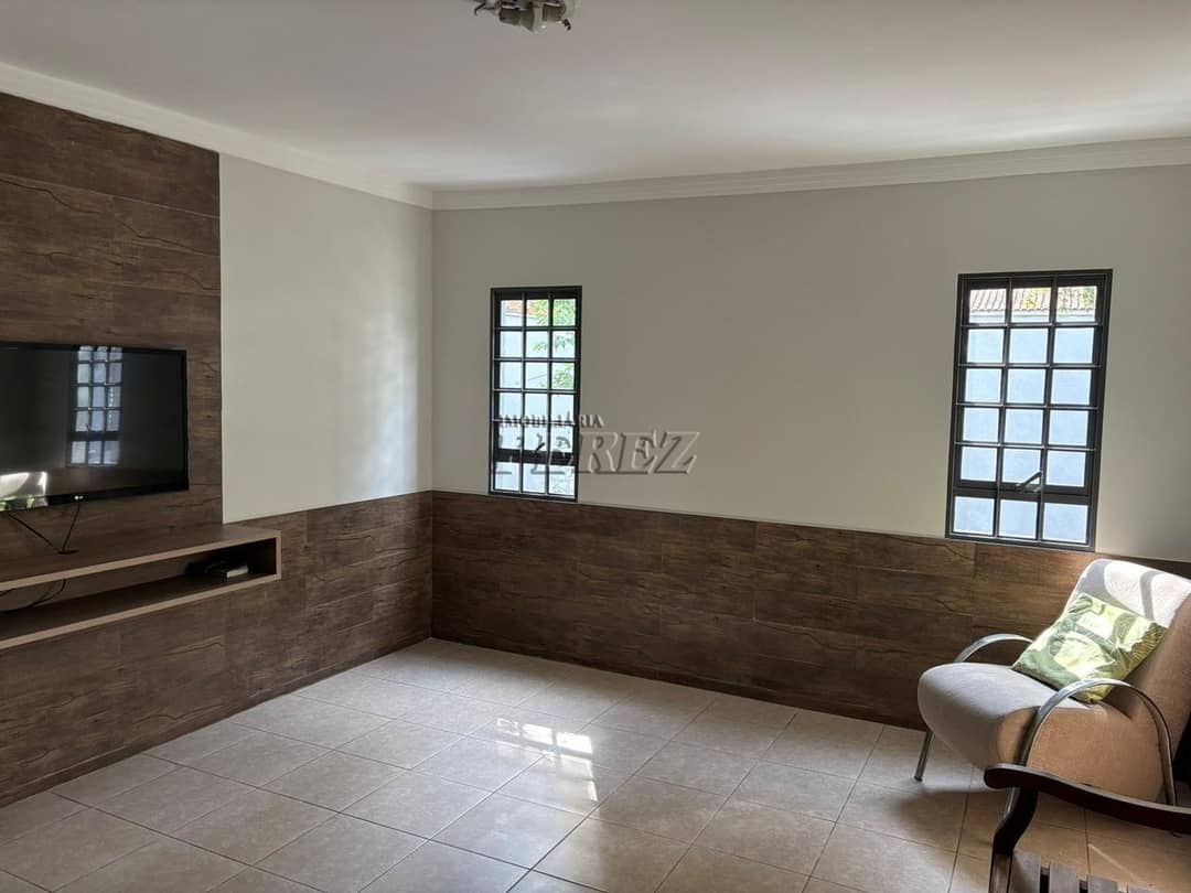 Casa a venda na rua Governador Valadares,  Jardim Andrade - Foto 4