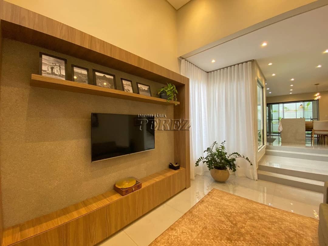 Casa  no Tauá Aranguá, de 3 quartos, 199 m² à venda no Gleba Simon Frazer - Londrina/PR - Foto 2