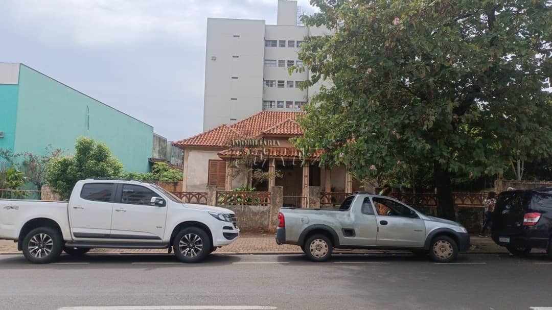 Terrenos à venda no Centro - Londrina/PR - Foto 1