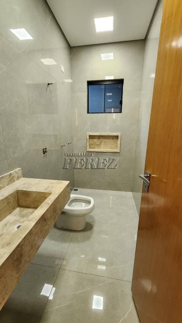 Casa, de 3 quartos, 135 m² à venda no Parque Residencial Joaquim Toledo Piza - Londrina/PR - Foto 4