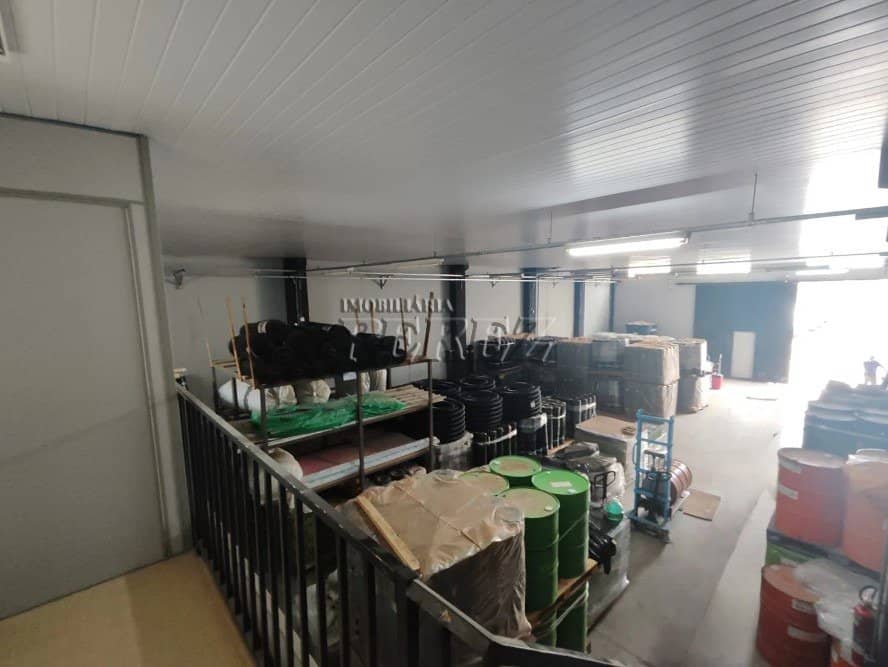 Galpão, 326.73 m² à venda no Vila Shimabokuro - Londrina/PR - Foto 3