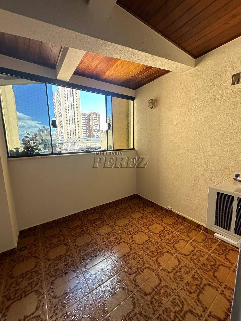 Apartamento no Shopping Villa Lobos, de 3 quartos, 96 m² para alugar no Centro - Londrina/PR - Foto 4