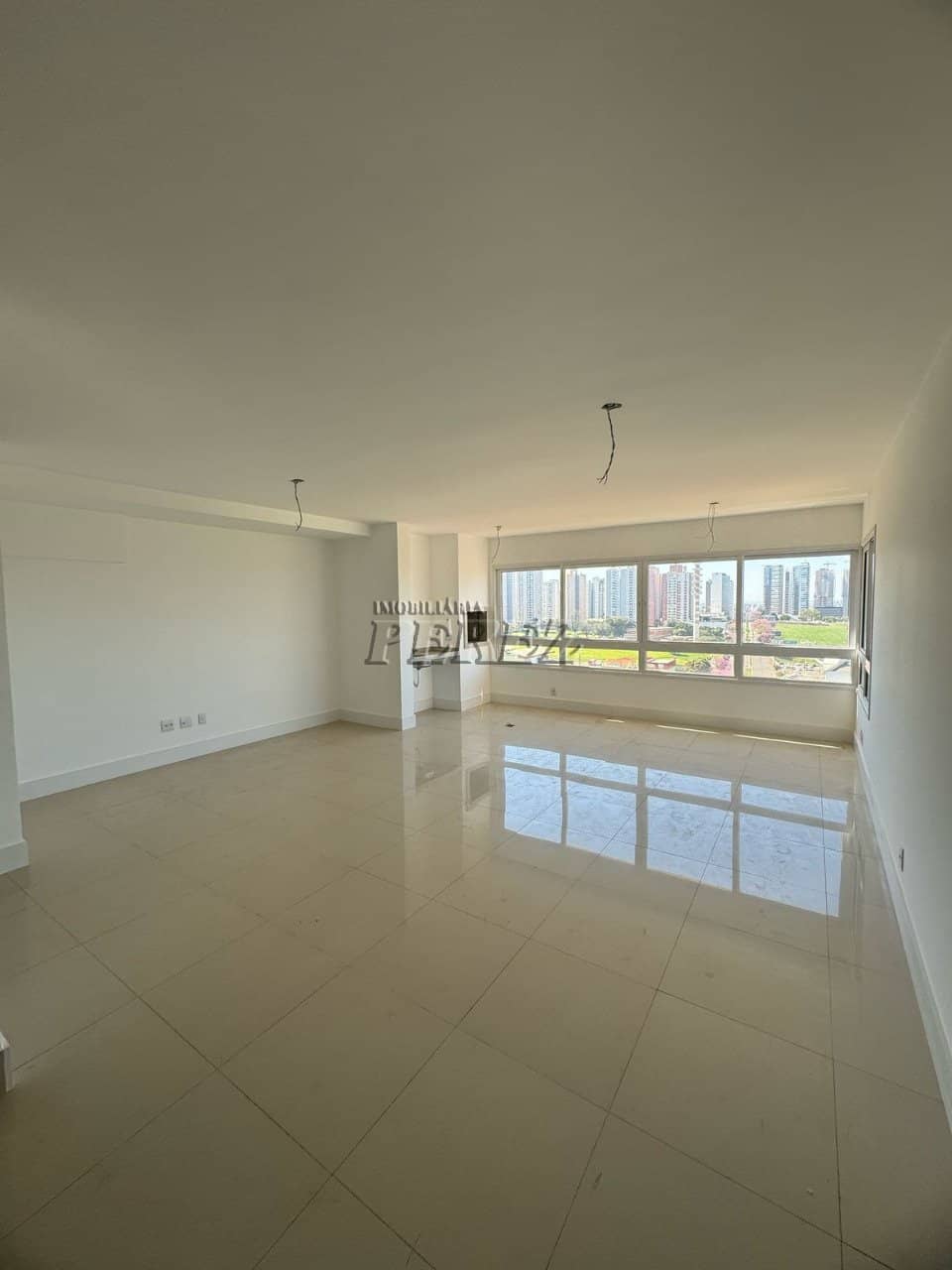 Apartamento no Greenwich Park, de 3 quartos, 124 m² à venda no Gleba Fazenda Palhano - Londrina/PR - Foto 2