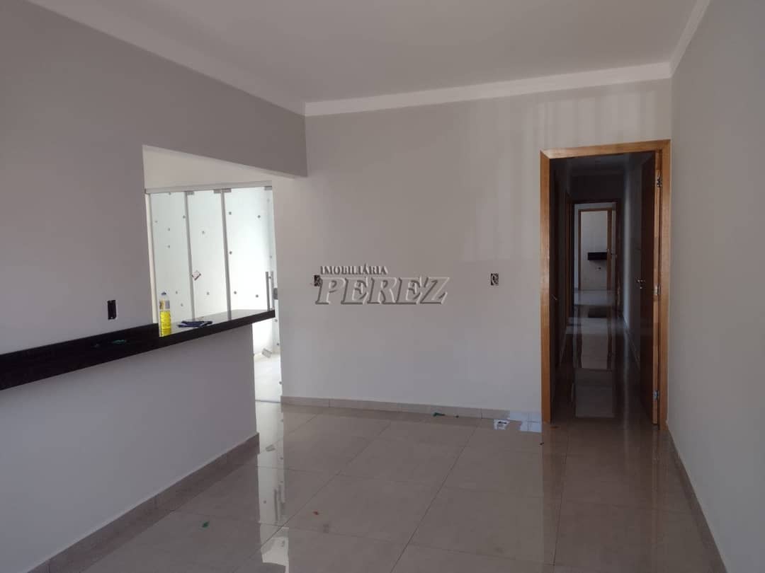 Casa, de 3 quartos à venda no Jardim Pequena Londres - Londrina/PR - Foto 2