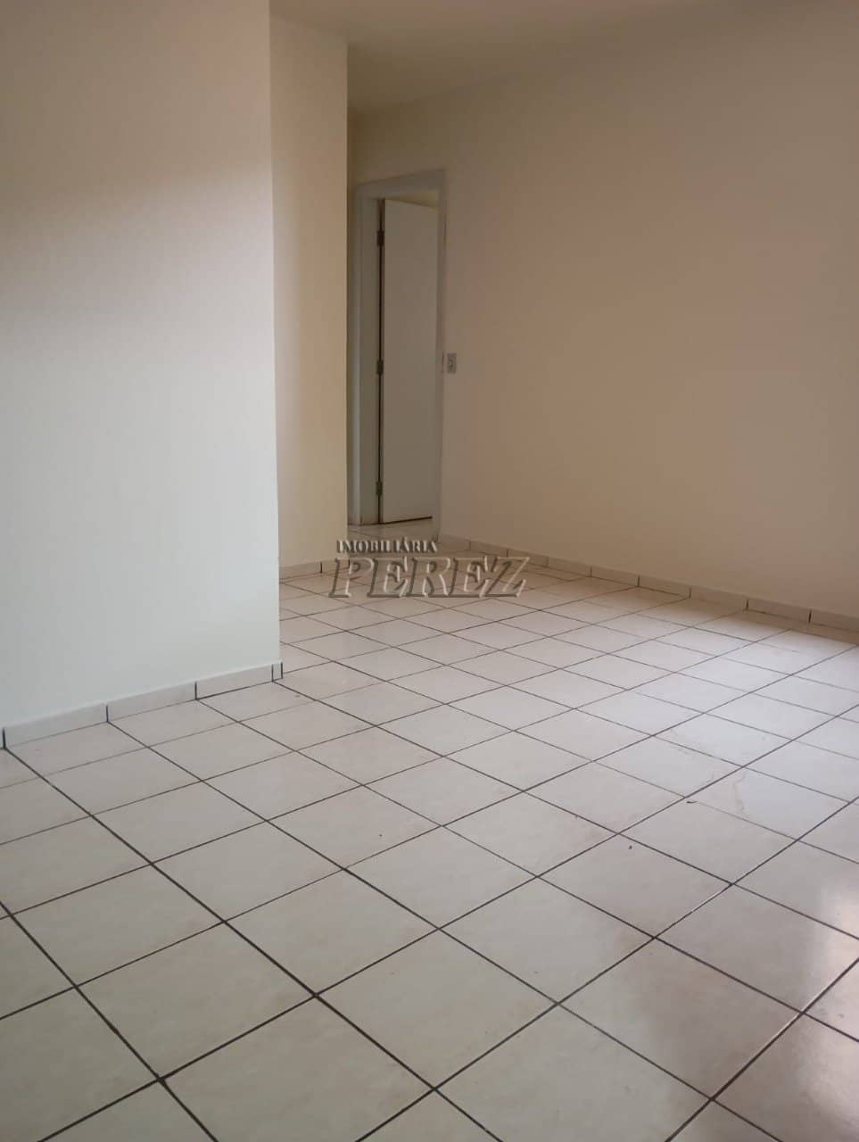 Apartamento no Carlos Machado, de 2 quartos, 55 m² para alugar no Nova Olinda - Londrina/PR - Foto 1