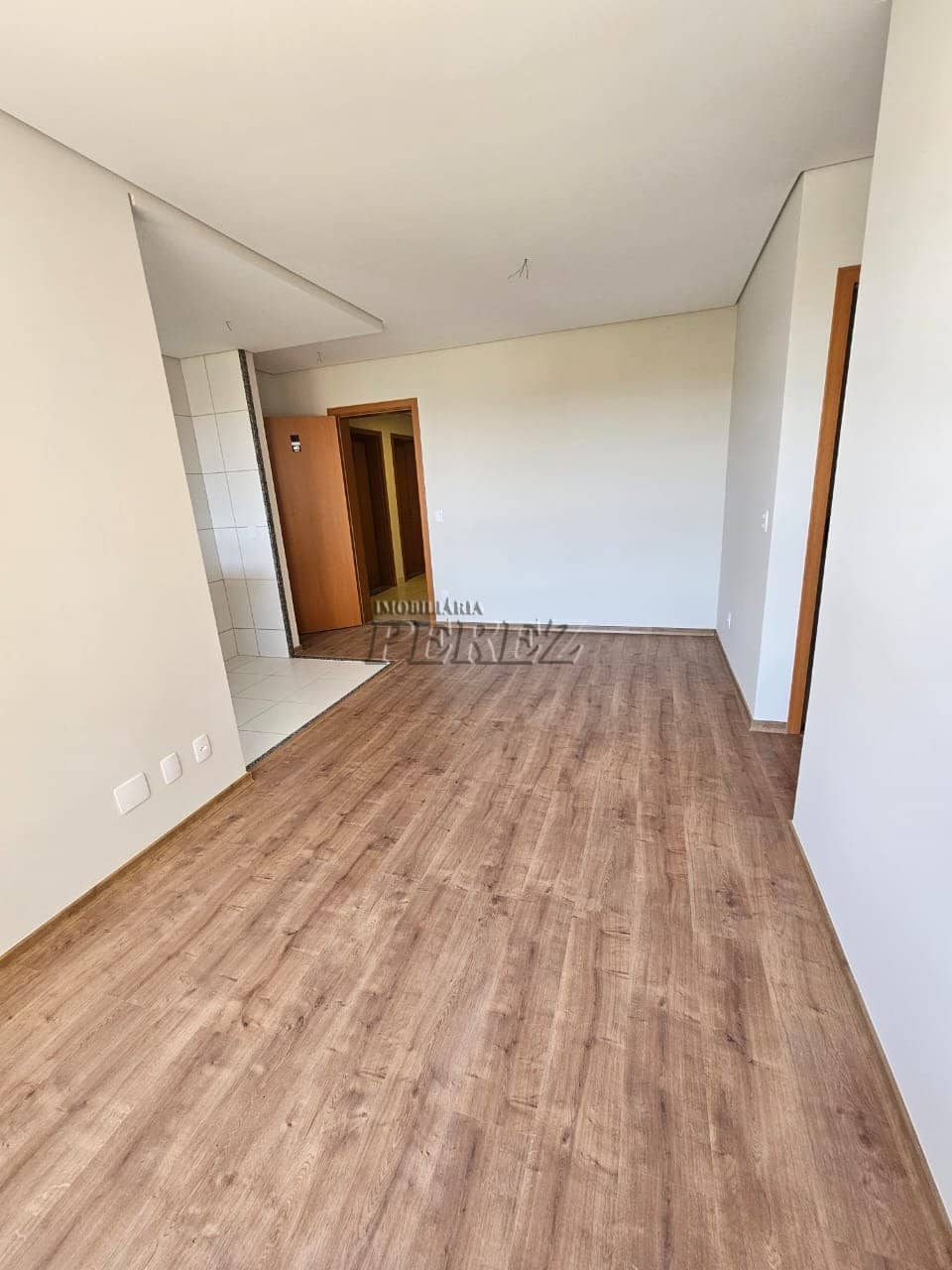 Apartamento no Lunaparque, de 2 quartos, 57.13 m² à venda no Veraliz - Londrina/PR - Foto 1