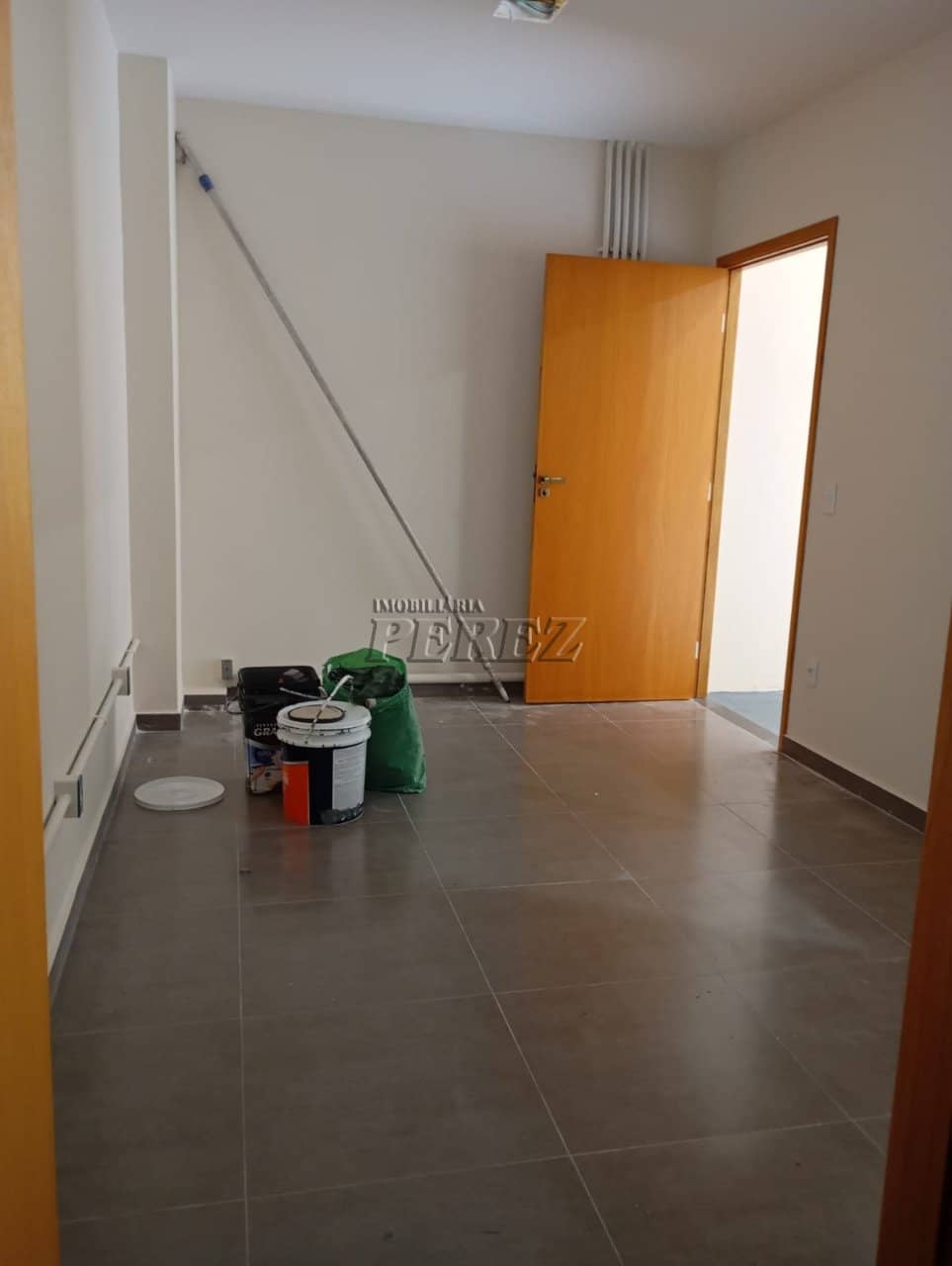 Galpão para alugar no Centro - Londrina/PR - Foto 4
