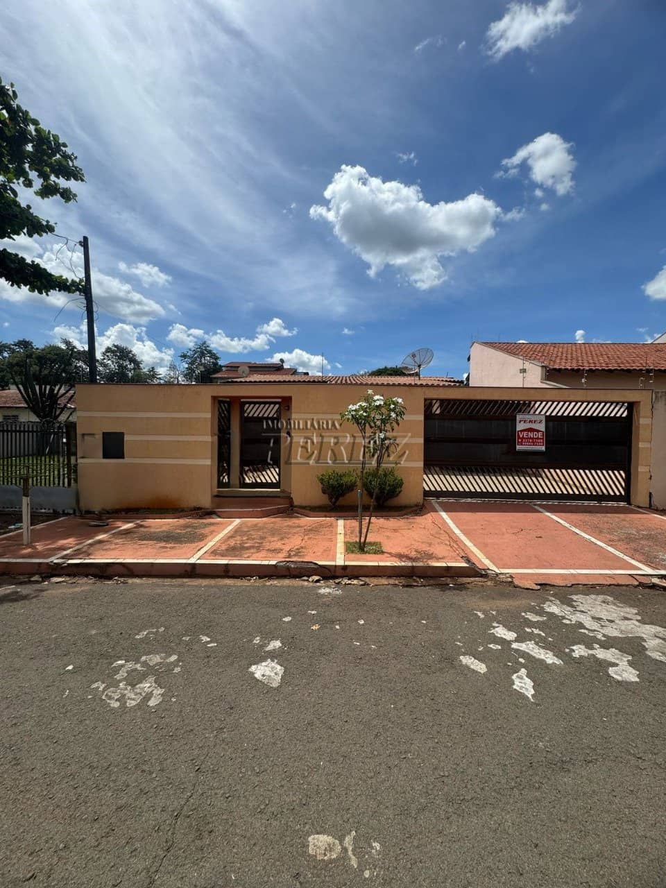 Casa, de 3 quartos, 180 m² à venda no Antares - Londrina/PR - Foto 0