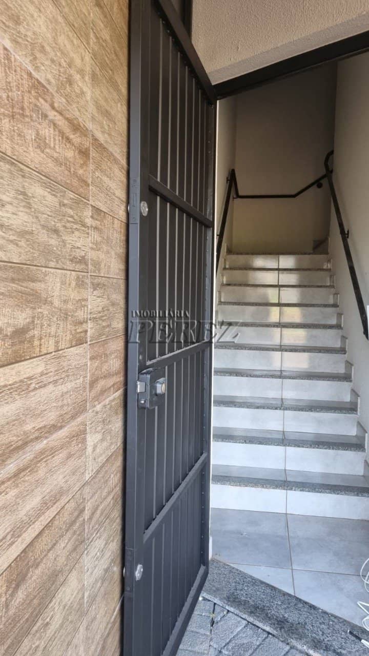 Salas, 39.2 m² para alugar no Jardim Santa Cruz - Londrina/PR - Foto 1