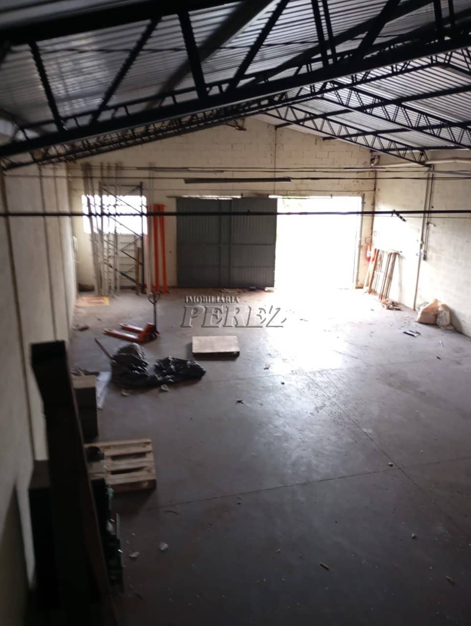 Barracão para Venda - Rua José Garrido, Jardim Marissol, Londrina - Foto 1