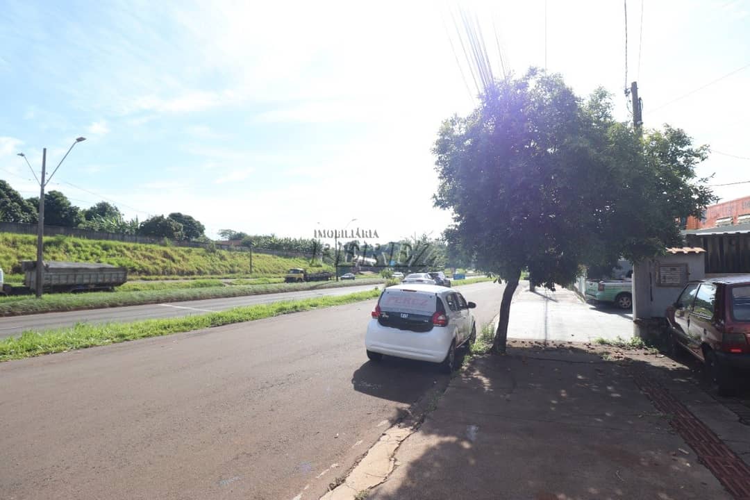 Barracão para alugar na Av Brasília em Londrina - Foto 2