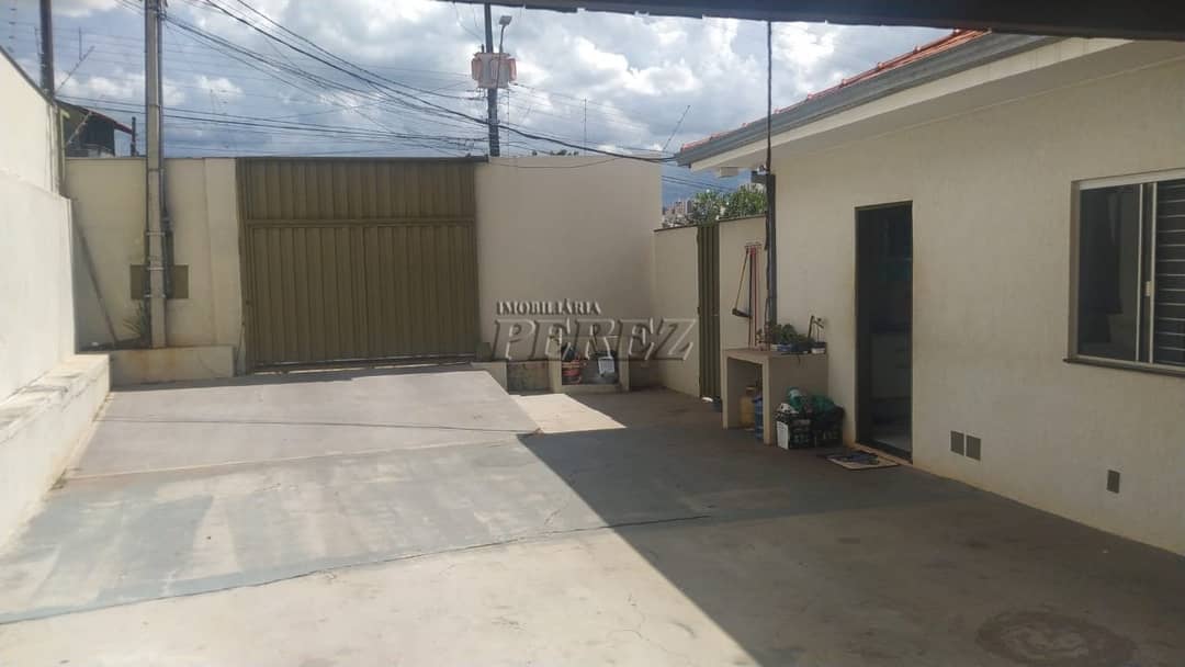 Casa, de 3 quartos, 160 m² à venda no Vila Casoni - Londrina/PR - Foto 2