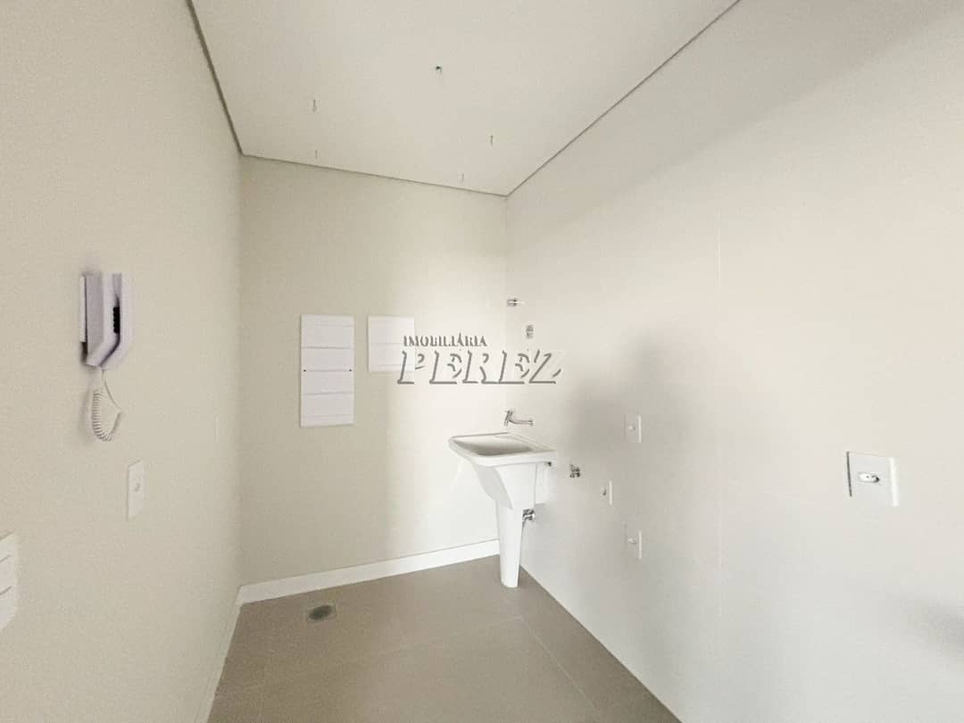 Apartamento no Condominio Odyssey, de 3 quartos, 86 m² à venda no Centro - Londrina/PR - Foto 4