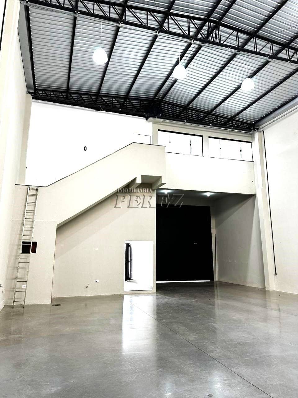 Galpão, 420 m² para alugar no Portal De Versalhes 1 - Londrina/PR - Foto 3