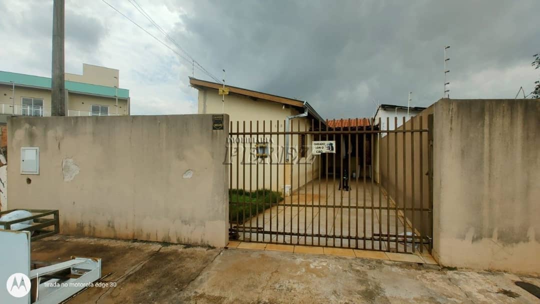 Casa, de 2 quartos, 220 m² à venda no Operária - Londrina/PR - Foto 4