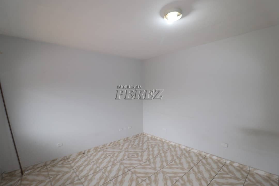 Casa, de 2 quartos, 90 m² para alugar no Marabá - Londrina/PR - Foto 1