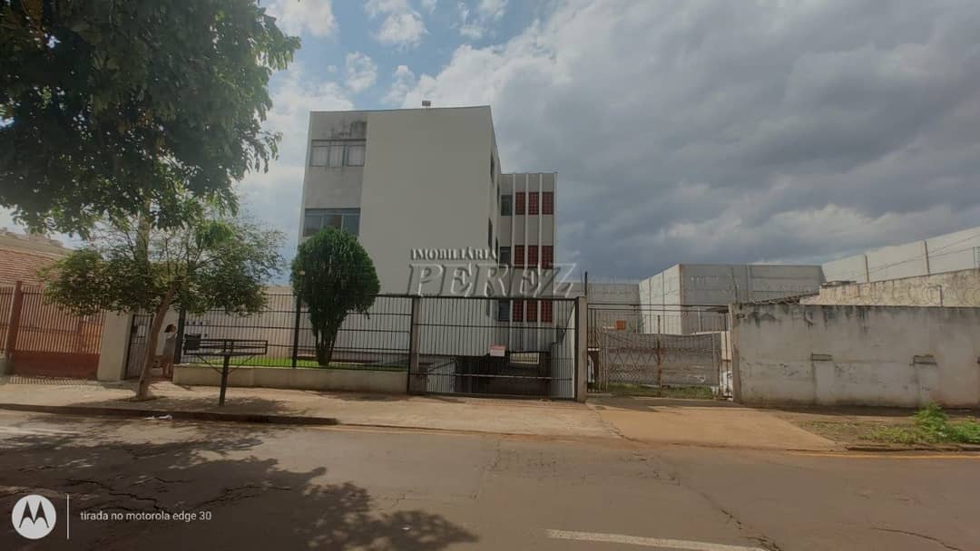 Apartamento no Edifício Montreal, de 3 quartos, 85.44 m² à venda no Vila Ziober - Londrina/PR - Foto 2