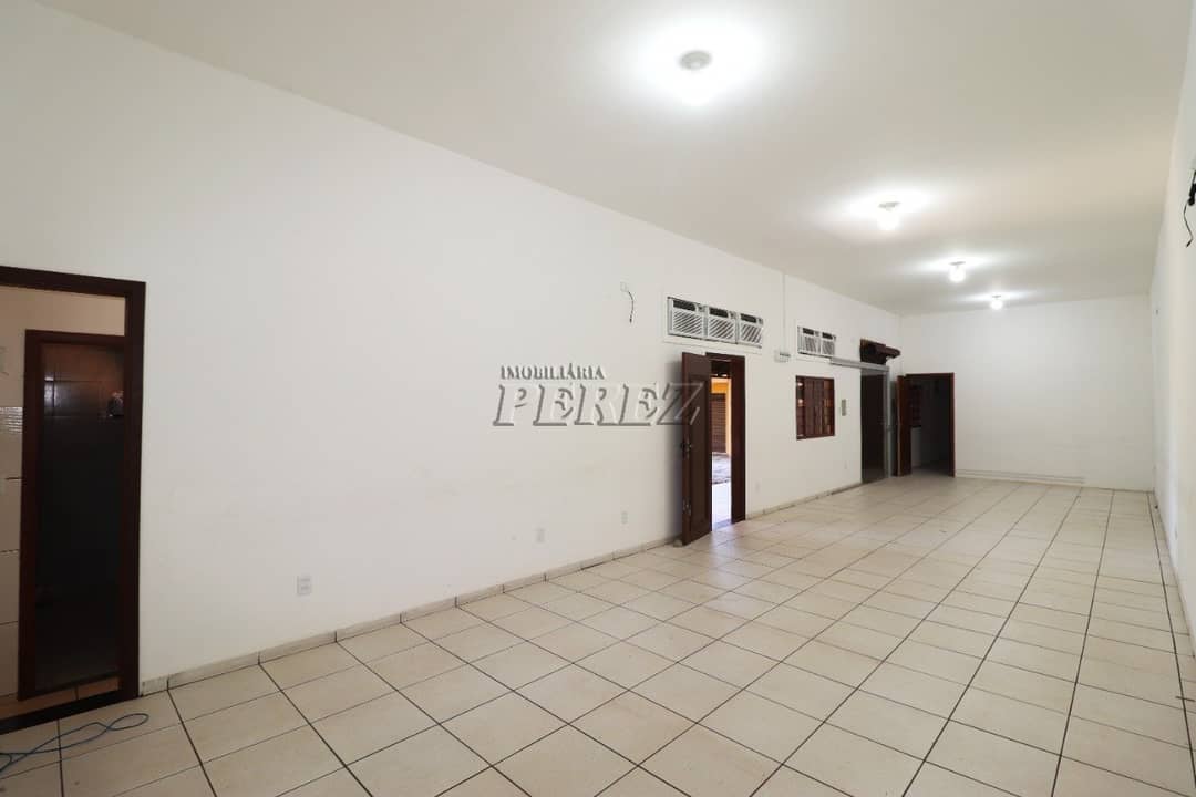 Casa comercial, 145 m² à venda no Parque Residencial Joaquim Toledo Piza - Londrina/PR - Foto 4
