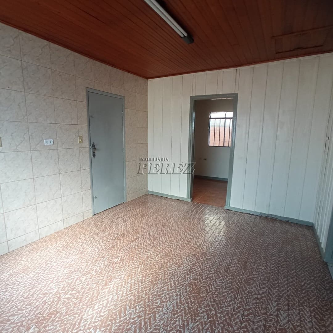 Casa, de 3 quartos para alugar no Centro - Sertanópolis/PR - Foto 6