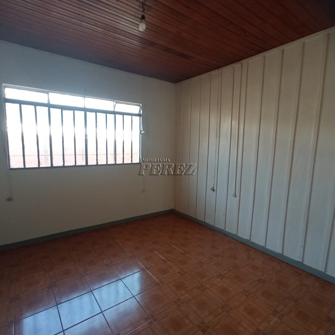 Casa, de 3 quartos para alugar no Centro - Sertanópolis/PR - Foto 10