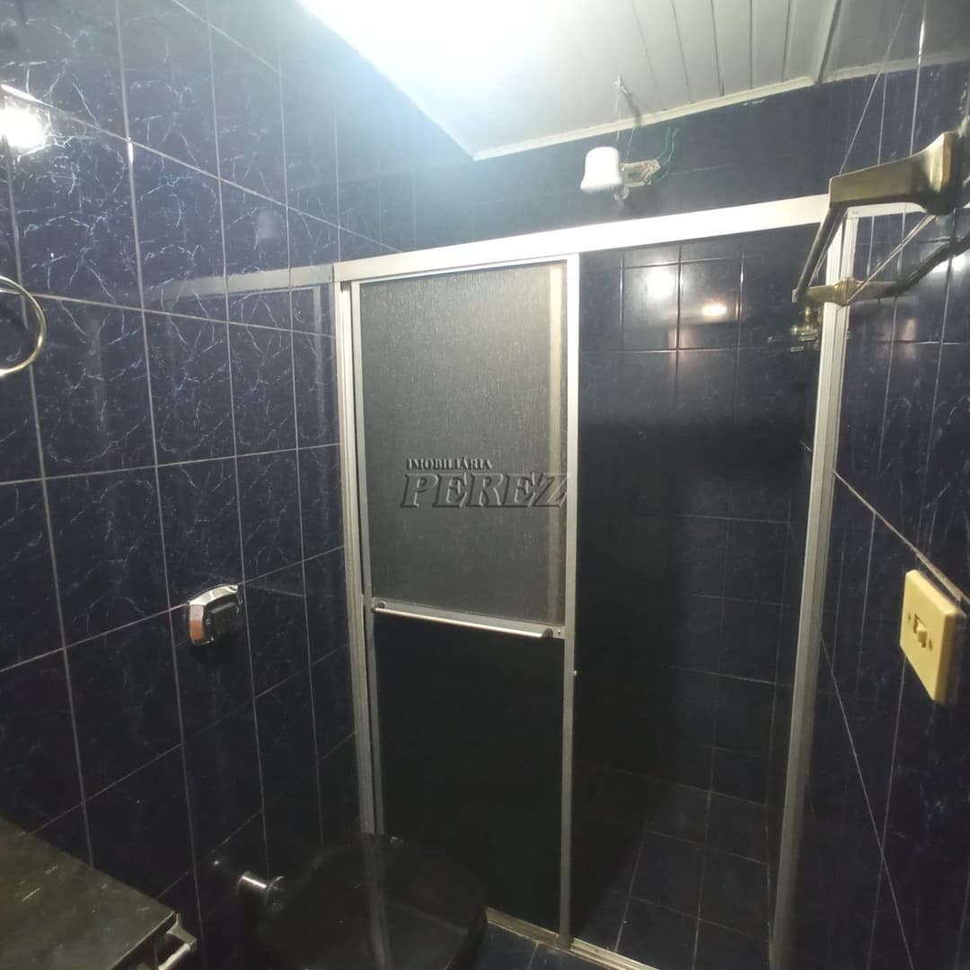 Casa, de 3 quartos para alugar no Centro - Sertanópolis/PR - Foto 12