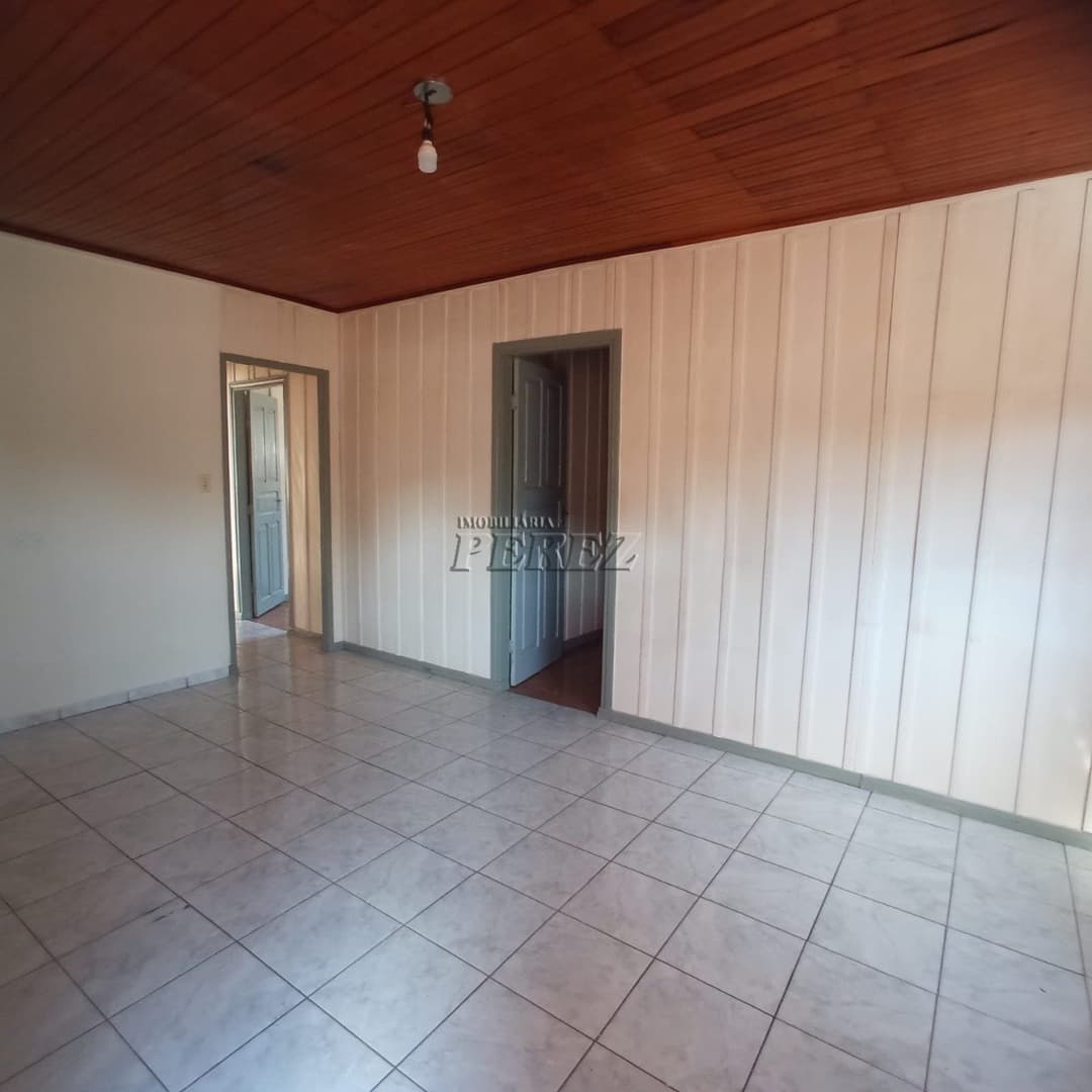 Casa, de 3 quartos para alugar no Centro - Sertanópolis/PR - Foto 5