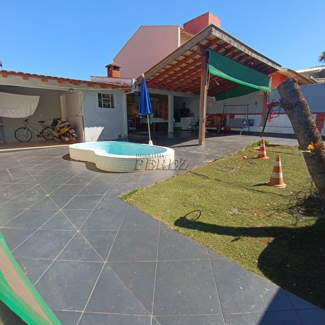 Casa, de 3 quartos, 220 m² à venda no Bela Vista - Londrina/PR - Foto 10